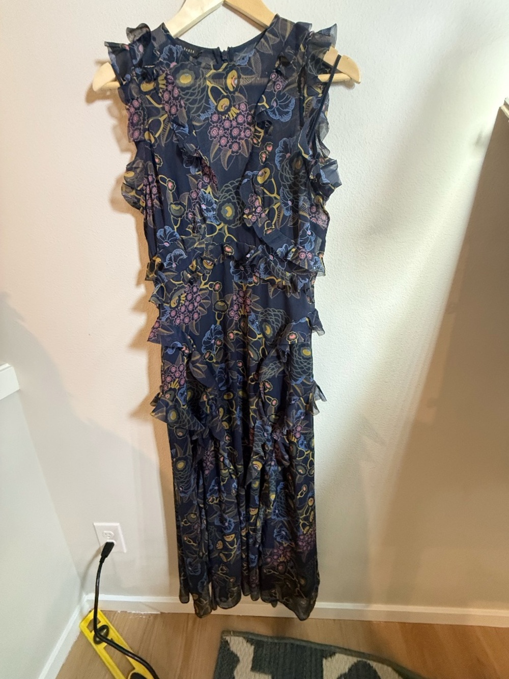 TED BAKER DRESS SIZE 2